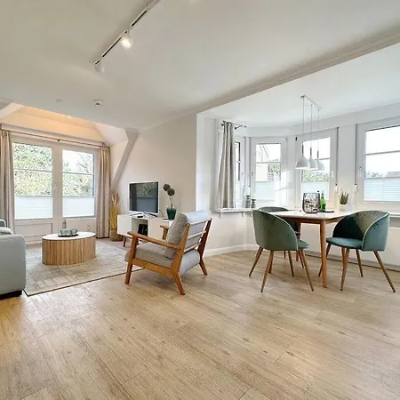 Luv & Lee, Whg 6 Apartment *